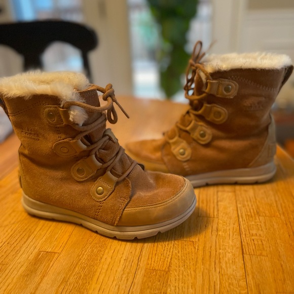 Sorel Explorer Joan booties size 7 - Picture 1 of 4